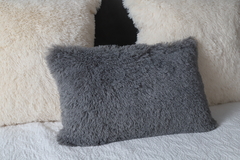 Almohadón Piel Ultra Soft Gris - comprar online