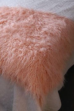 Manta Pie de Cama Nórdico Premium - Angora Cabra Rosa - comprar online