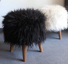 Puff Nórdico Zorro Negro - Ekisetum Tienda Deco