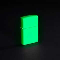 Encendedor Zippo Classic Glow in the Dark (49193) en internet