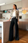 CALÇA EM VISCOLINHO PRETO