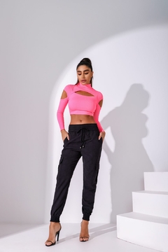 cropped-manga-longa-canelado-rosa