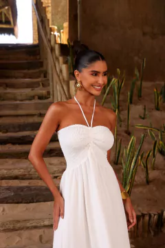 VESTIDO LONGO DE CREPE OFFWHITE CRIS na internet