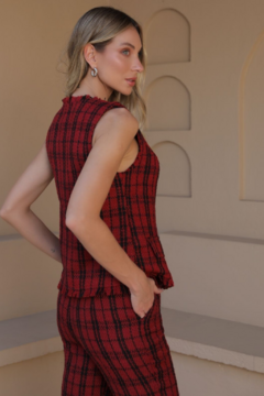 CONJUNTO CALÇA E COLETE TWEED MARSALA - T Brand Store