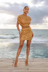 CONJUNTO EM PAETÊ DOURADO GABI