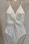 BODY MAIO COM TORÇÃO OFF WHITE