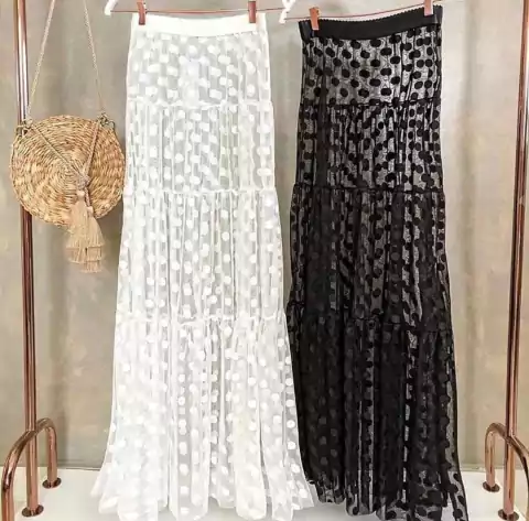 SAIA LONGA TULE EM POA BRANCA - comprar online