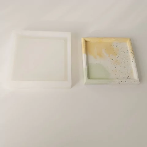 Molde de Silicone Especial de Bandeja Quadrada Ref 1389 - Concretare Moldes de Silicone