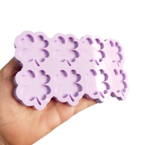 Molde Flor Trevo em Silicone para Resina Chaveiro 8 cavidades