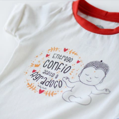 camiseta-bebe-zen-baby-buda-entrego-confio-aceito-agradeco