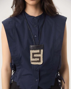 Collar de chaguar y cuero