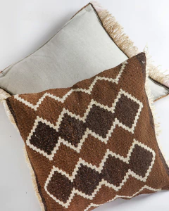 ALMOHADÓN DE LANA I MARGA - tienda online