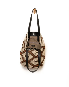 Cartera Suri | en internet