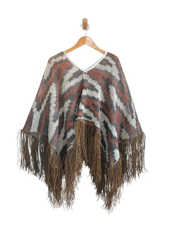 PONCHO DE CHAGUAR CON FLECOS I PUNTO YICA - MATRIARCA ARTE NATIVO