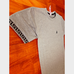 Remera versa grey - comprar online
