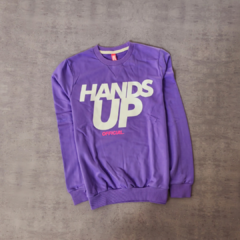 buzo hands up