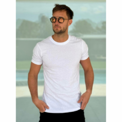 Remera regular white - comprar online