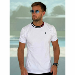 Remera tommy white en internet