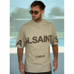 Remera london over - comprar online