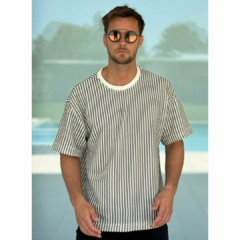 Remera bora over