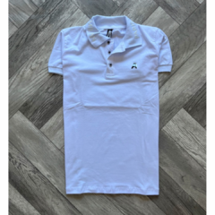 Chomba exchange total white
