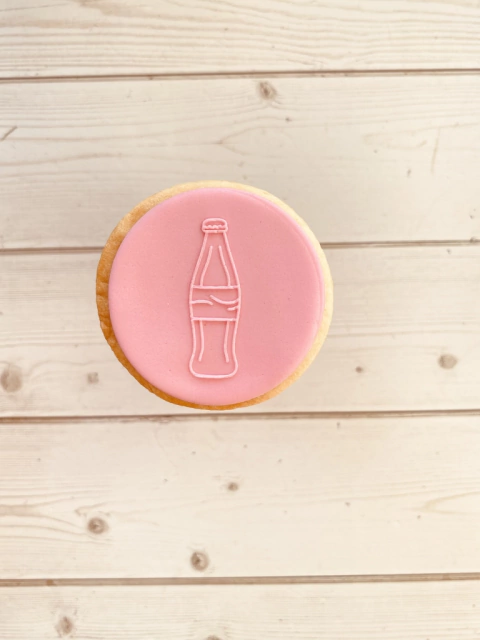 Stamp Relieve Botella Coca A550