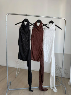 Vestido Rosas Halter