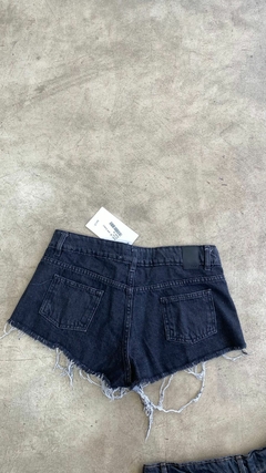 Short Rotura negro - Pipinashowroom