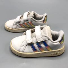 Zapatillas Adidas - Talle 23.5 - SEGUNDA SELECCIÓN - comprar online