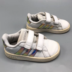 Zapatillas Adidas - Talle 23.5 - SEGUNDA SELECCIÓN en internet