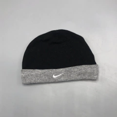 Gorro Nike - Talle 0-3 meses