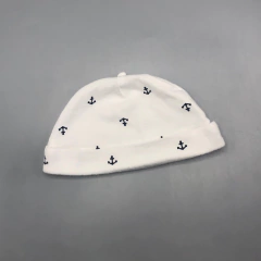 Gorro Carters - Talle 3-6 meses