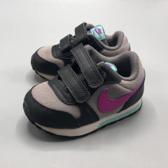 Zapatillas Nike - Talle 22 - SEGUNDA SELECCIÓN