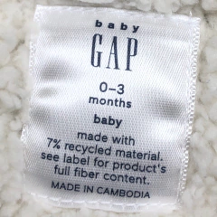 Campera liviana GAP - Talle 0-3 meses