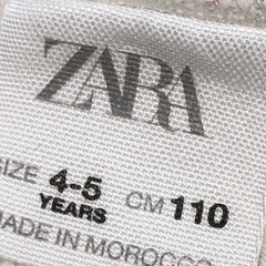 Remera Zara - Talle 4 años - SEGUNDA SELECCIÓN