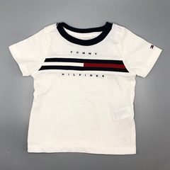 Remera Tommy Hilfiger - Talle 6-9 meses - SEGUNDA SELECCIÓN