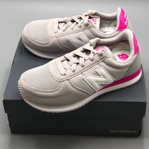 Zapatillas New Balance - Talle 34.5