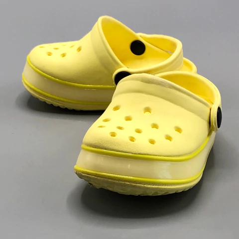 Crocs Havaianas - Talle 19 - SEGUNDA SELECCIÓN
