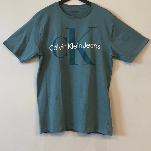 Remera Calvin Klein - Talle XS