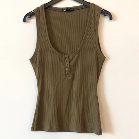 Remera Zara - Talle S