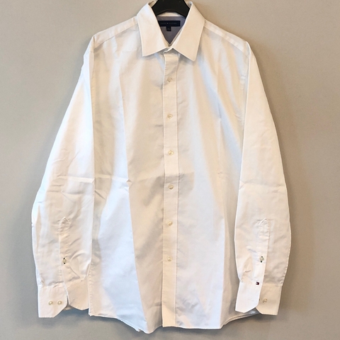 Camisa Tommy Hilfiger - Talle M - SEGUNDA SELECCIÓN