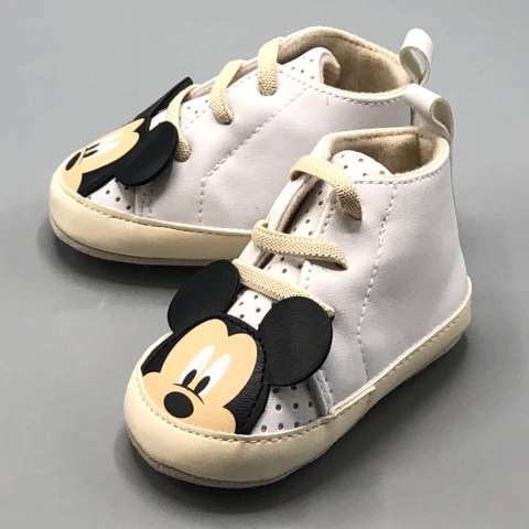 Zapatillas Disney - Talle 15 - SEGUNDA SELECCIÓN