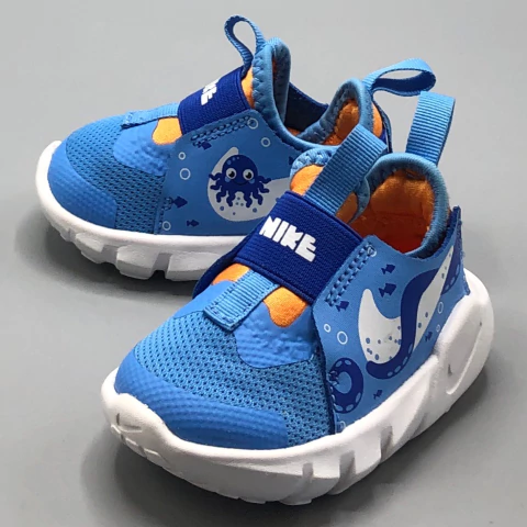 Zapatillas Nike TALLE 18,5 EUR - Talle 18.5 - SEGUNDA SELECCIÓN