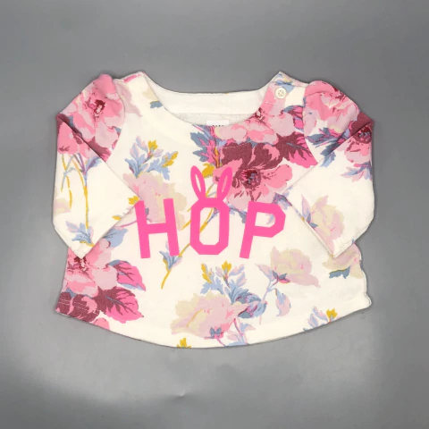 Buzo GAP - Talle 0-3 meses - SEGUNDA SELECCIÓN