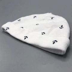 Gorro Carters - Talle 3-6 meses - comprar online