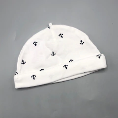 Gorro Carters - Talle 3-6 meses en internet