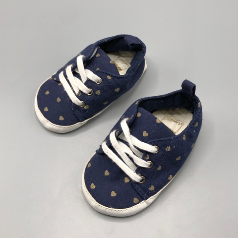 Zapatillas Carters - Talle 9-12 meses - SEGUNDA SELECCIÓN
