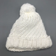 Gorro Adidas - Talle único - SEGUNDA SELECCIÓN en internet