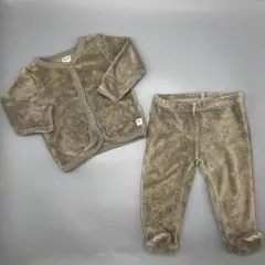 Conjunto Abrigo + Pantalón Carters - Talle 6-9 meses - SEGUNDA SELECCIÓN