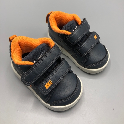Zapatillas Nike - Talle 17 - SEGUNDA SELECCIÓN